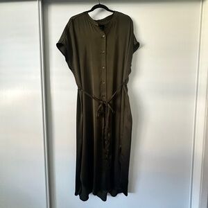 BANANA REPUBLIC FACTORY SERENADE SILK SHIRTDRESS